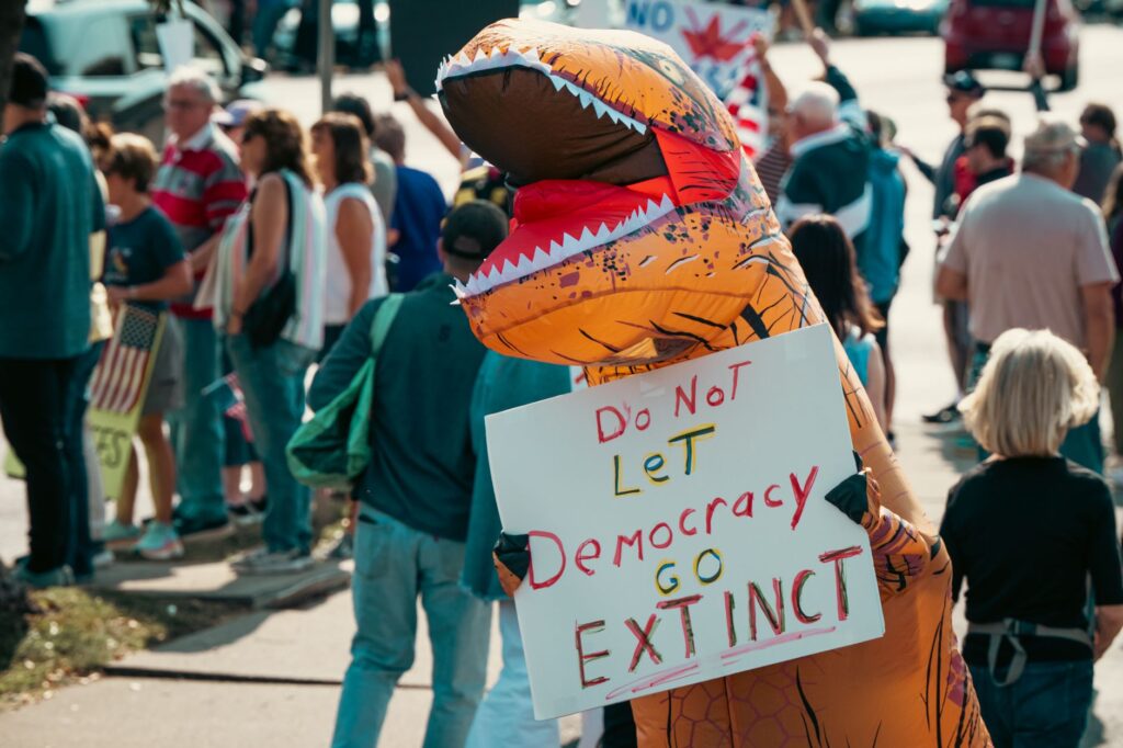 Astroturfing Strategy: Democrats for Mike Rogers Investigation