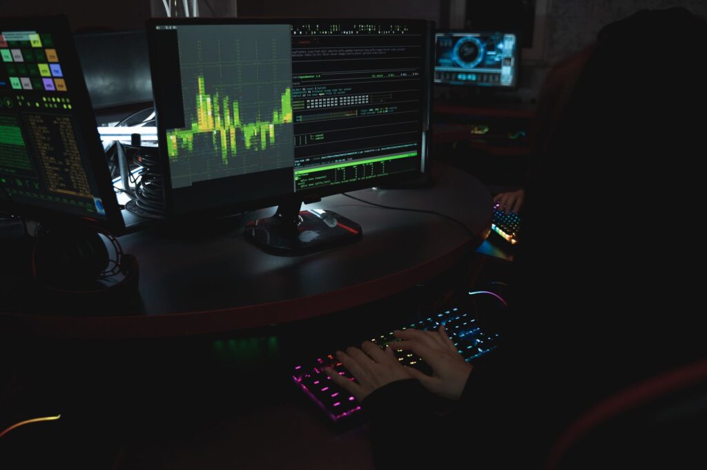 AI-Assisted Ransomware Drives Data Theft & $328M Extortion